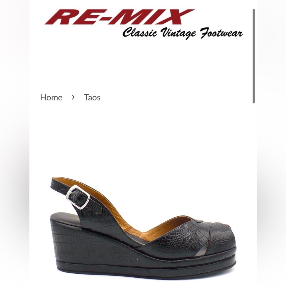 REMIX Vintage Size 10 Taos 2 Wedge Shoe Croc Embossed